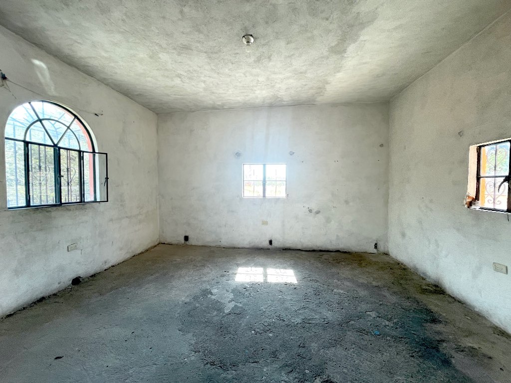 9120_11_fixer_upper_en_tirado