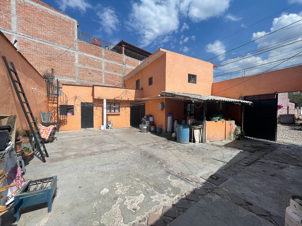 9120_2_fixer_upper_en_tirado